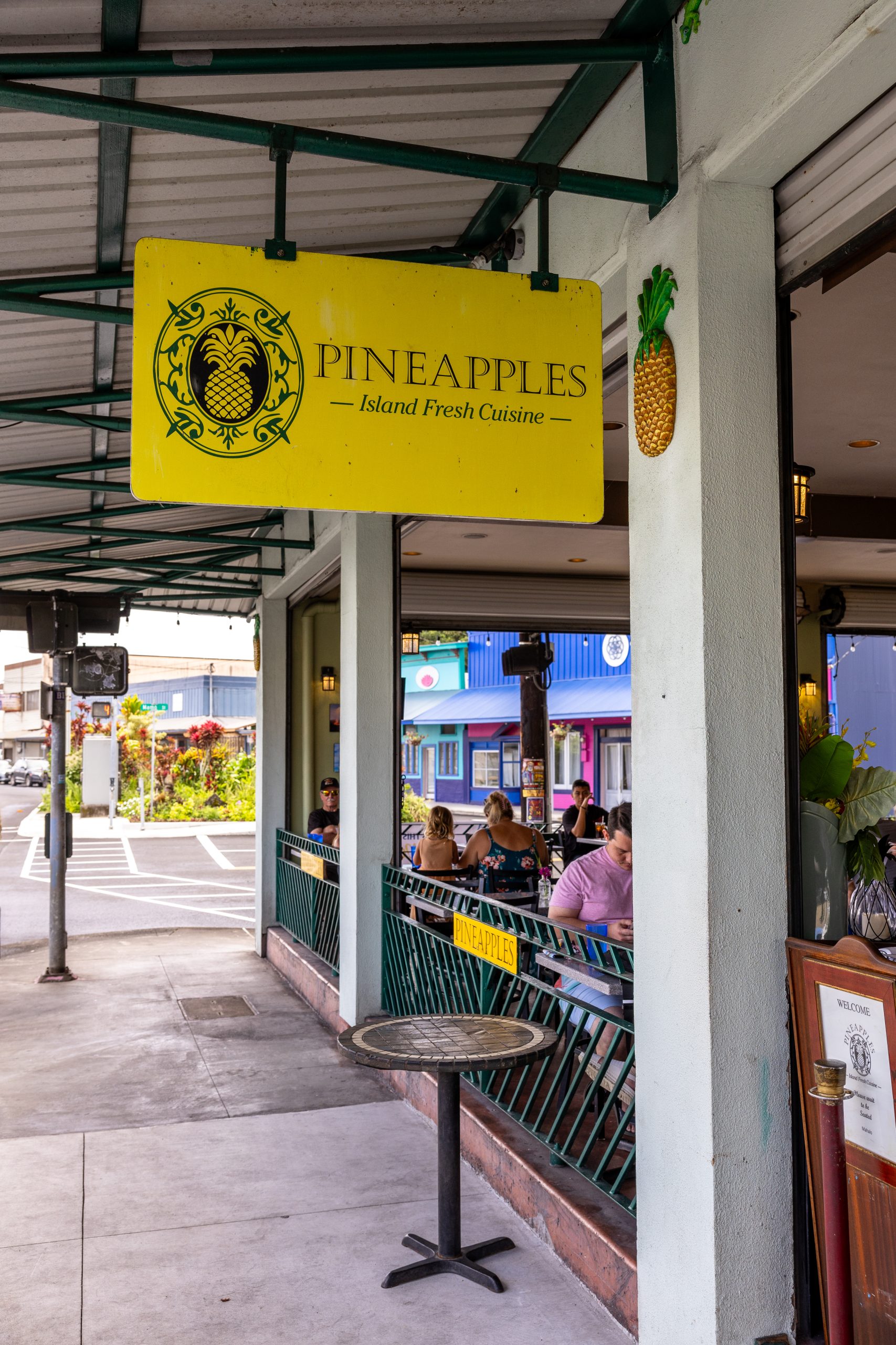 pineapple's in hilo on big island hawaii