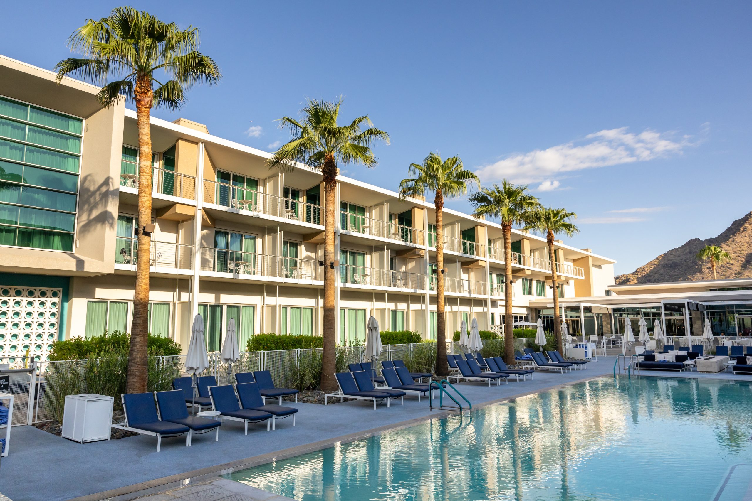 mountain shadows resort scottsdale pool